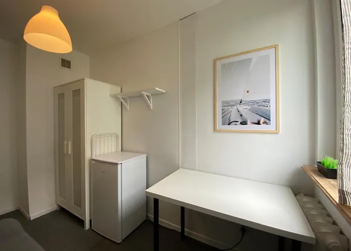 Hostello Airport Strzegomska - W Pelni Wyposazone Auberge de jeunesse Wrocław