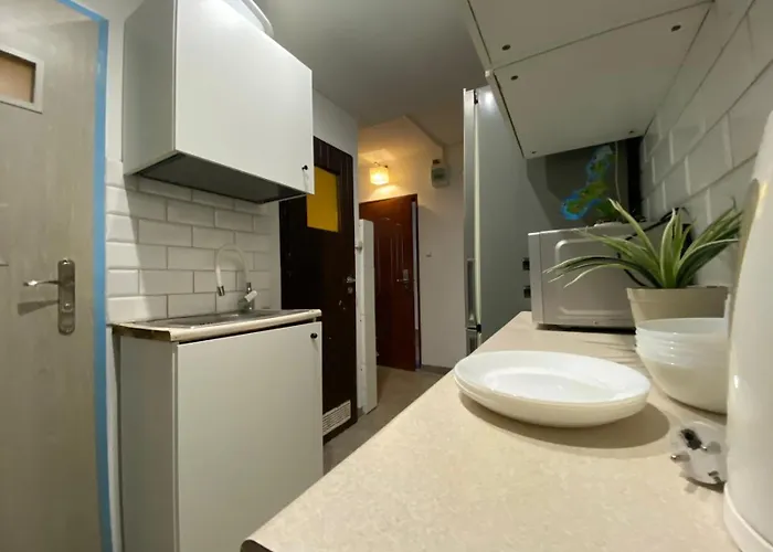 Hostello Airport Strzegomska - W Pelni Wyposazone * Wrocław